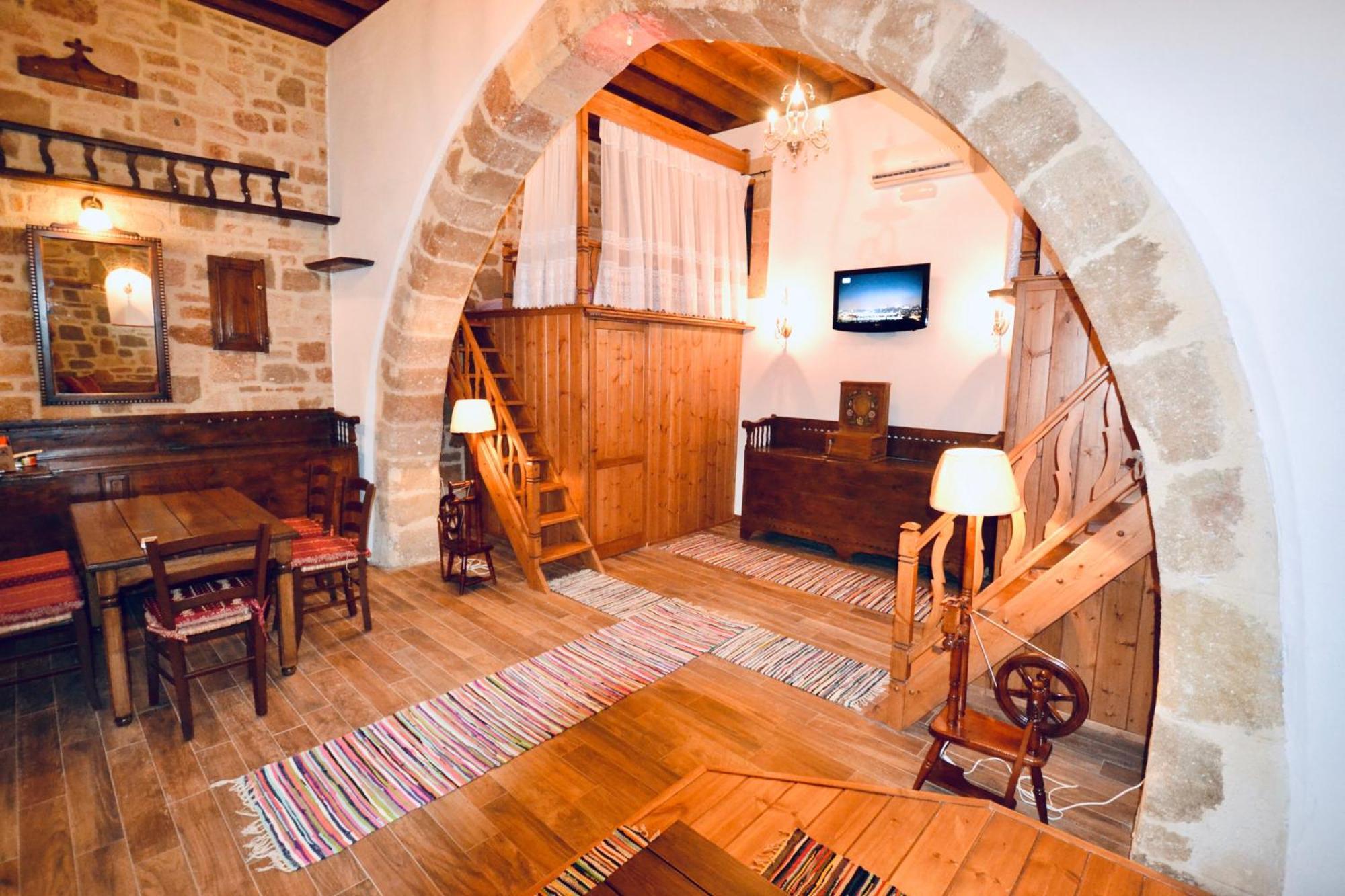 Villa Patitiri Traditional House With Hot Tub Archangelos  Exteriér fotografie