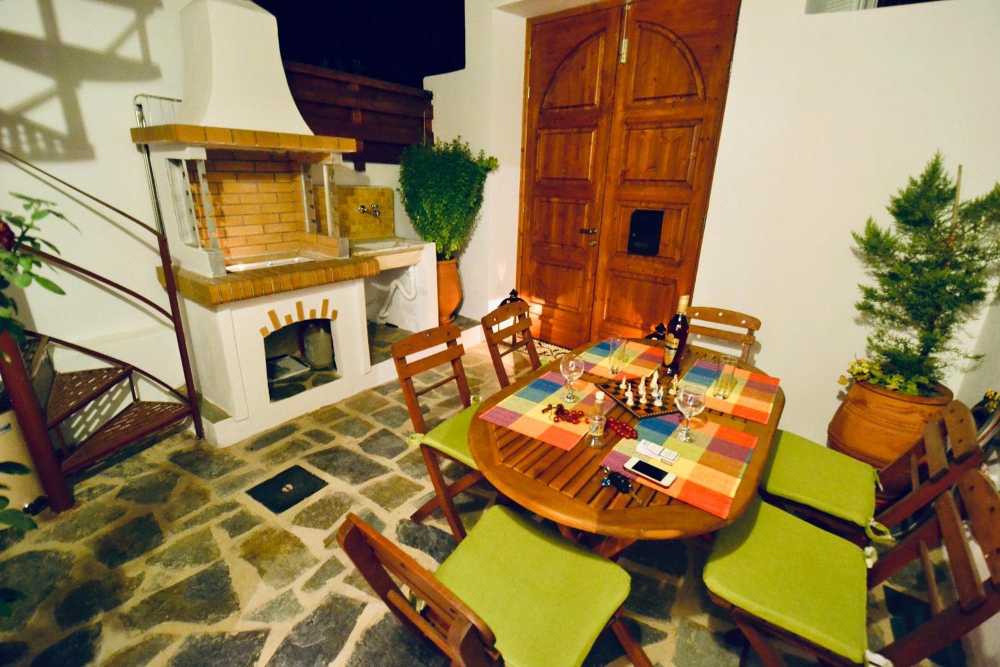 Villa Patitiri Traditional House With Hot Tub Archangelos  Exteriér fotografie