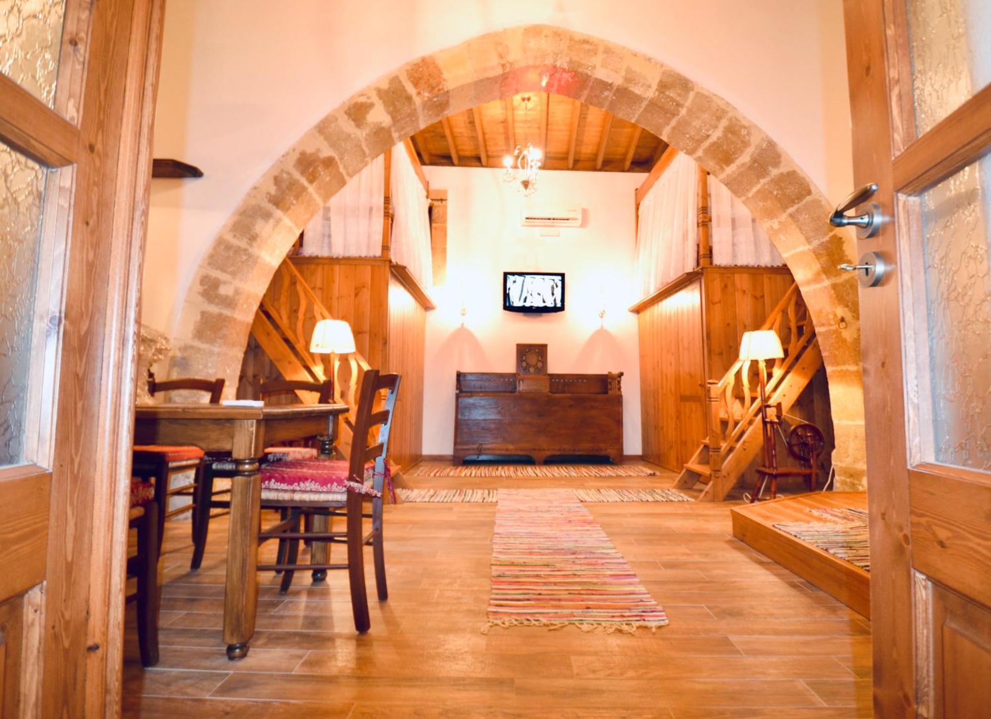 Villa Patitiri Traditional House With Hot Tub Archangelos  Exteriér fotografie