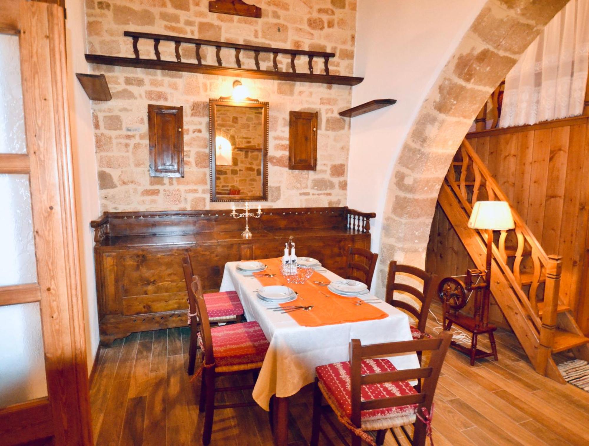 Villa Patitiri Traditional House With Hot Tub Archangelos  Exteriér fotografie
